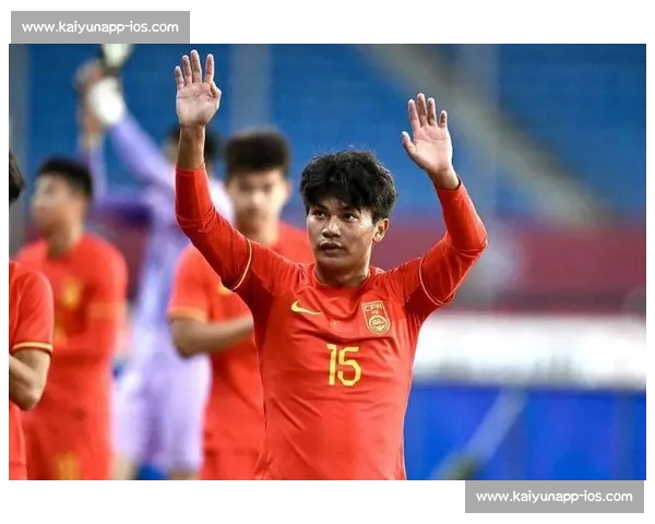 加布里埃尔力挺蒯纪闻：4 场造 4 球新星获顶级外援言传身教