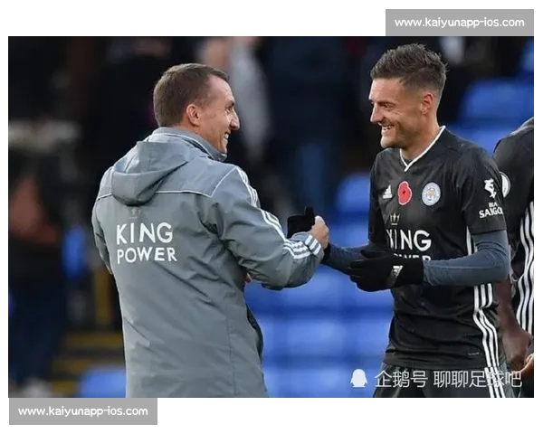 瓦尔迪携马奎尔、麦迪逊阿尔加维重聚 莱斯特城老友记续写温情篇章