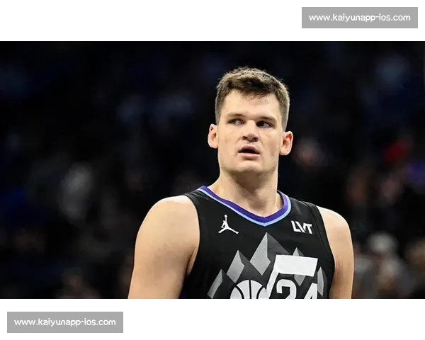 湖人 5 换 4 敲定凯斯勒!美媒建议取消 27 年首轮保护,攻防双赢方案出炉 湖人 5 换 4 敲定凯斯勒!美媒建议取消 27 年首轮保护,攻防双赢方案出炉