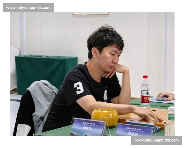 围甲南京棋院专场：江苏洋河 2-2 战平衢州烂柯，芈昱廷屠大龙赵晨宇斩连笑