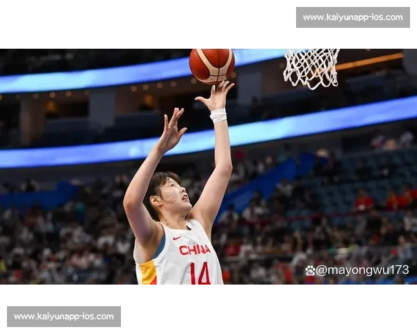 李月汝飞翼首秀闪耀！主帅盛赞内线核心，称其潜力未完全开发