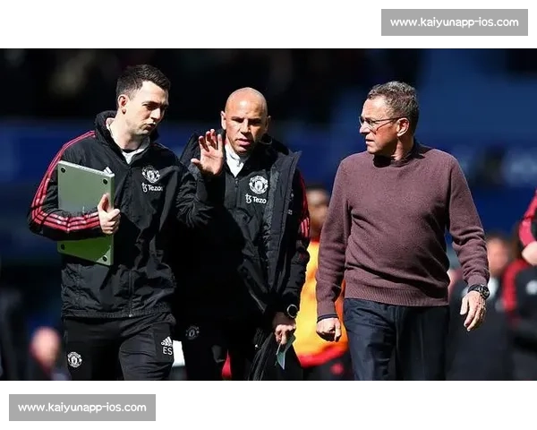 瓦尔迪携马奎尔、麦迪逊阿尔加维重聚 莱斯特城老友记续写温情篇章 瓦尔迪携马奎尔、麦迪逊阿尔加维重聚 莱斯特城老友记续写温情篇章