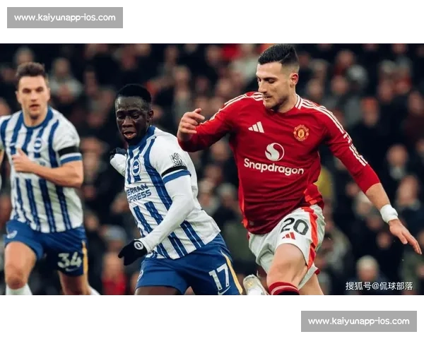 布莱顿 2025-26 主场球衣发布！邓克、吕特领衔演绎蓝白新章