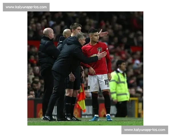 曼城 12 年老臣首盼母队输球：沙特新王的野心与足球的纯粹对决