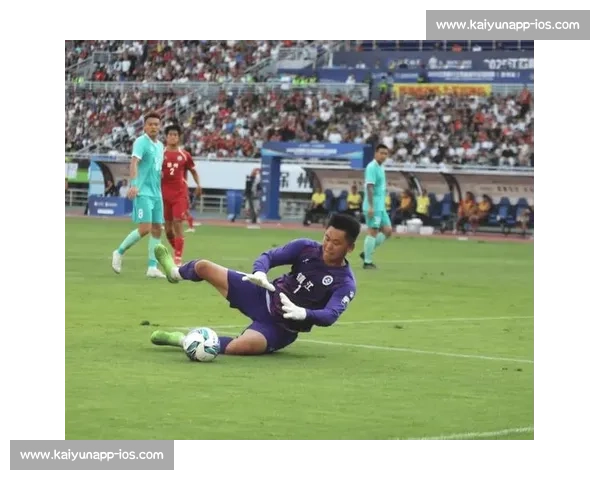 盐城 2-0 力克镇江登顶苏超，戴培带伤拼至泪洒赛场诠释队长担当